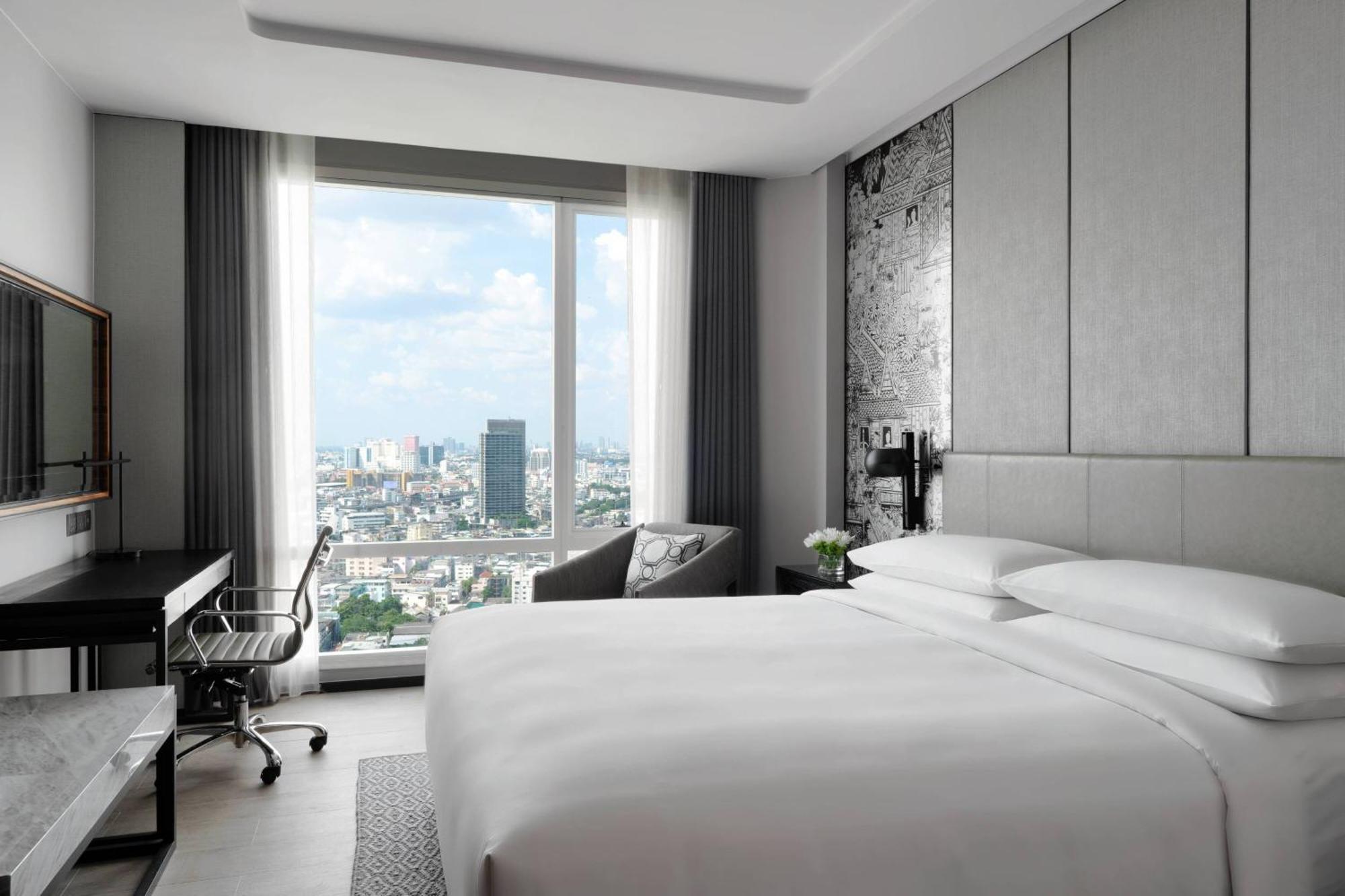 Bangkok Marriott Hotel The Surawongse Bagian luar foto